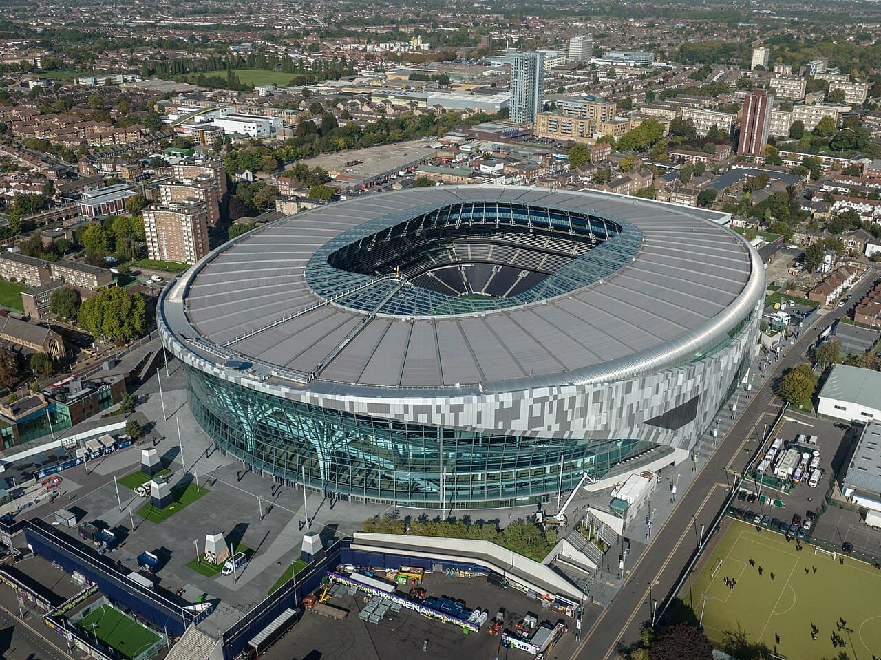 Wikimedia Commons image associated with Tottenham Hotspur FC